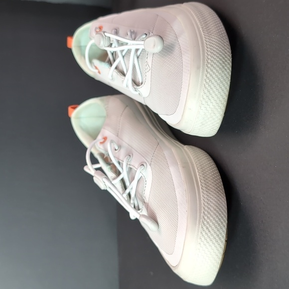 Colombia Woman's Bonehead PFG Adjustable Shoes,Size 9. - Picture 2 of 12